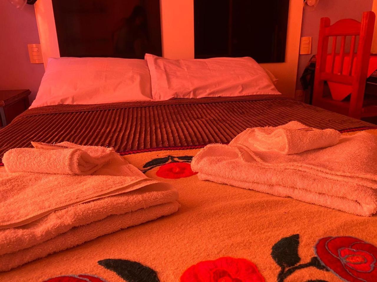 Hospedaje La Merced Humahuaca Esterno foto